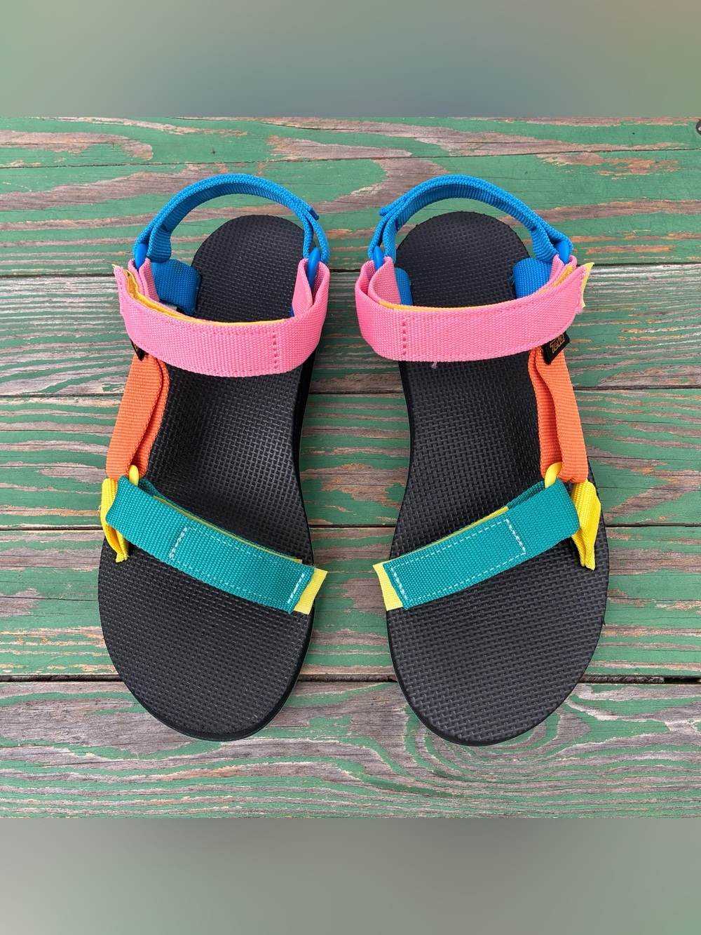 TEVA Womens Flatform Universal  Multi Sandals Sz 8 Retro Shoes